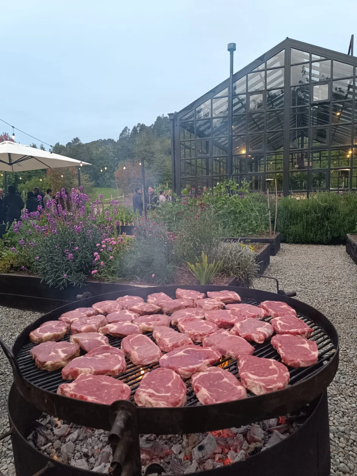 Parrillada de lomos en catering foráneo — La Vikinga